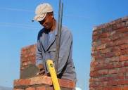 Constructores uruguayos vuelven al paro por accidentalidad laboral