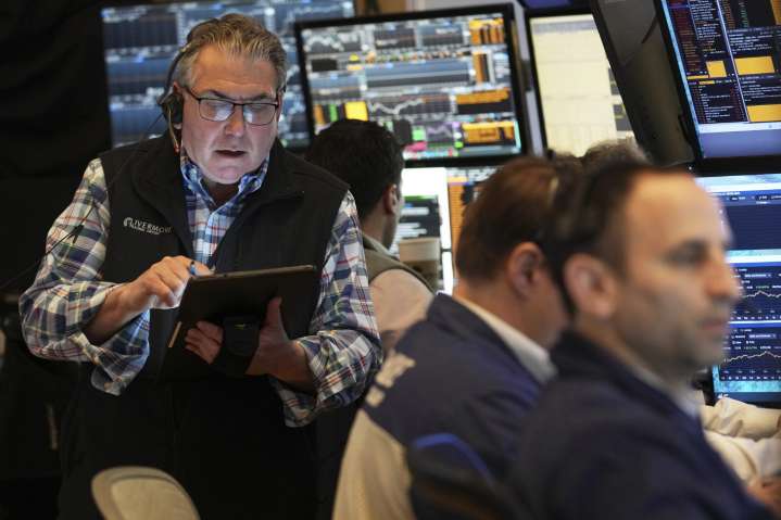 Wall Street rallies and US stocks recover much of Friday’s wipeout