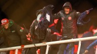 Copa Sudamericana: Suspenden partido entre Independiente y la U de Chile por violencia en las tribunas