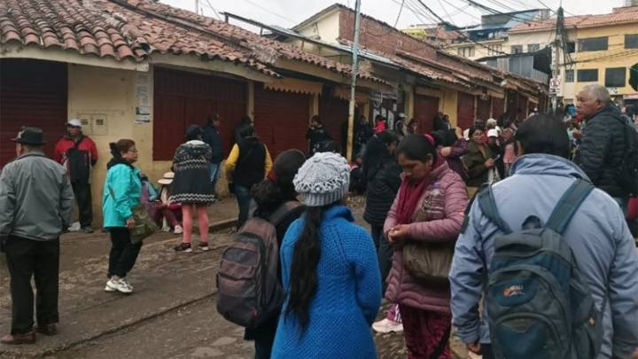 Comerciantes del mercado de Ccasccaparo anuncian que no permitirán cierre del centro de abastos