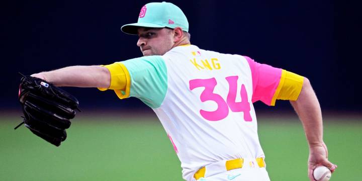 Michael King near return to Padres after shoulder injury