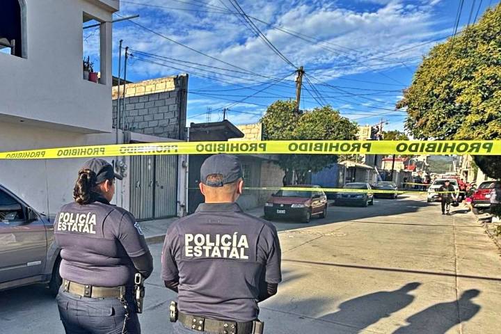 Fallece policía estatal por disparo en la cabeza cuando convivía con un compañero en Pachuca