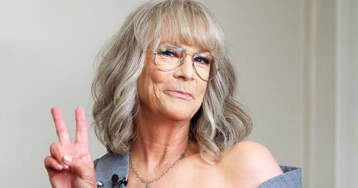 Jamie Lee Curtis Reacts to Fans 'Distracted' by Her 'Freakier Friday' Outfit