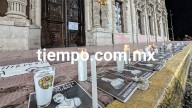 Justicia para Danna: Dejan veladoras, pancartas y grafiti en Palacio