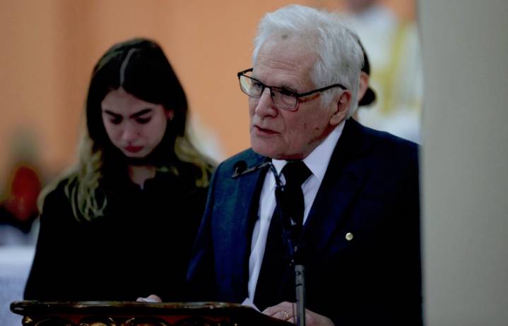 Miguel Uribe Londoño ocupará el lugar de su hijo en disputa presidencial