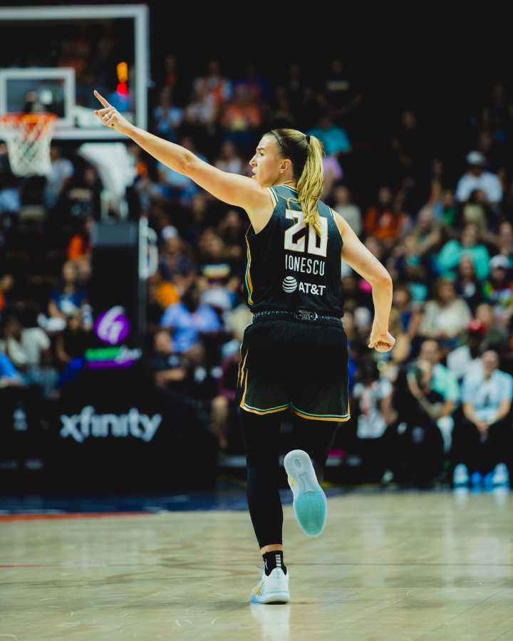 Ionescu lifts Liberty out of slump