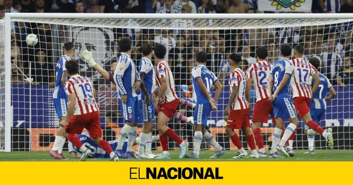 Julián Álvarez está cada vez más cerca de ponerse a tiro para el Barça