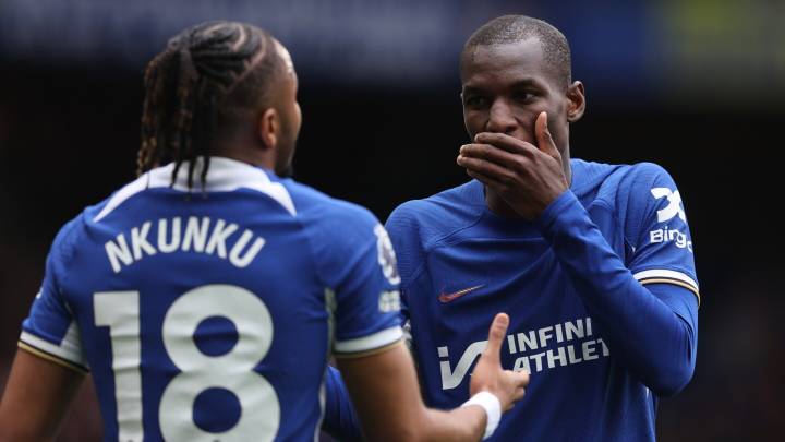 Transfer needs for all 20 Premier League teams in final week of the summer window