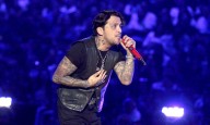 Christian Nodal habla del distanciamiento que tiene con su hija Inti