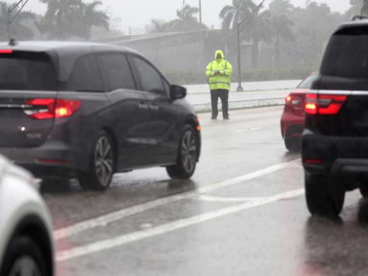 Problema resuelto: así debes pagar una multa de tránsito en Florida en 2025