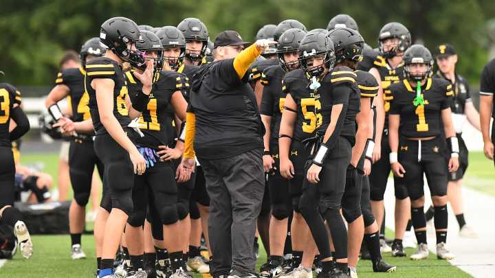 Topsail football kicks off 2025 Bash at the Beach