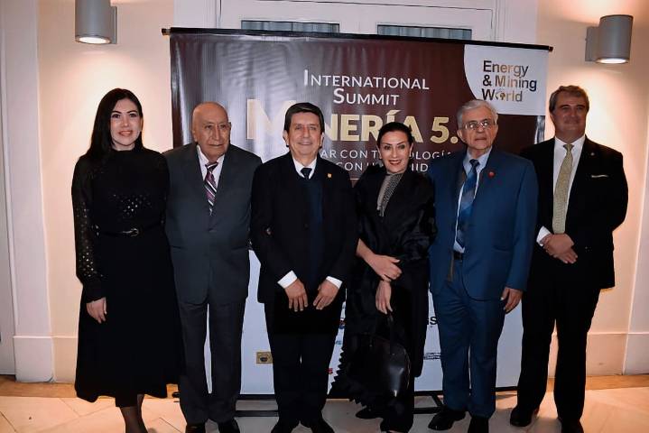 International Summit Minería 5.0: Innovar con tecnología, pero liderar con humanidad