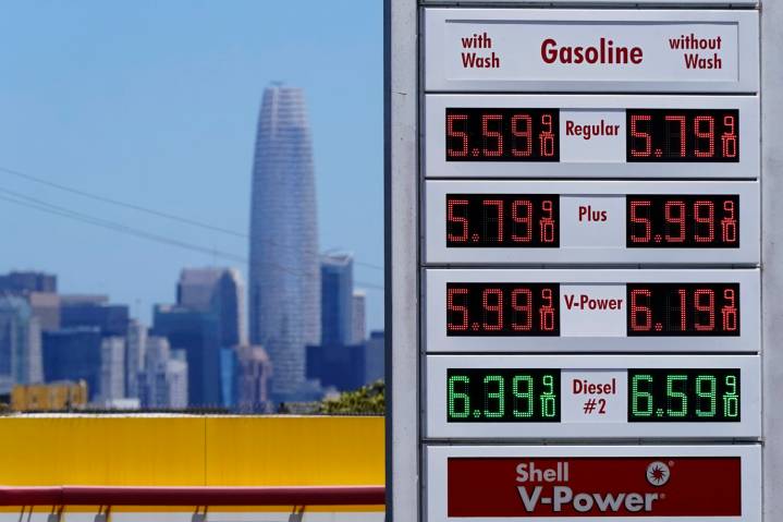 California energy regulators pause efforts to penalize oil companies for high profits