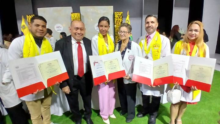 Estado Bolívar cuenta con 119 nuevos profesionales de la salud