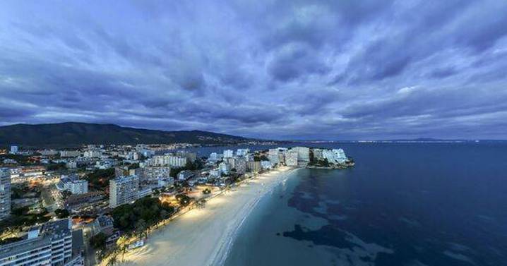 Expat shares stark footage of Magaluf and says 'it's not looking very busy at all'