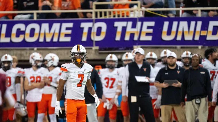 Iowa High School Preseason Top 10 Class 5A Football Rankings