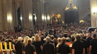 Una abarrotada Catedral de Huesca vibra con el viaje musical y espiritual del góspel de Cor de Cors