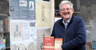 Former Paisley MP Willie Gallacher's death marked by bookshop display tribute