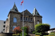 Woman guilty of dangerous driving in Nanaimo road worker's death