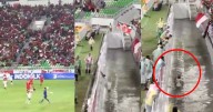 Futbolista sufre aparatosa caída de varios metros al celebrar un gol