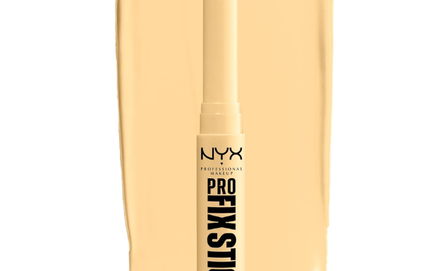 Shoppers Say This Under-$10 Under-Eye Concealer Means ‘Raccoon Eyes, No More’
