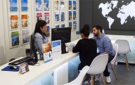Acuerdo salarial para agentes de empresas de viajes y turismo con sumas fijas y aumentos mensuales