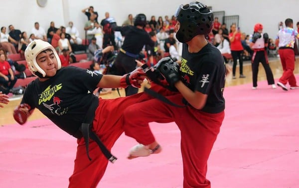 Realizan competencias de disciplinas de combate