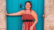 Traveler left ‘shrink-wrapped in denim’ and fearing death after she wore jeans on flight despite expert warnings – The US Sun