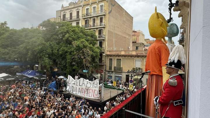 Gràcia se llena de alegría, tradición y creatividad en su Fiesta Mayor