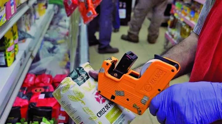 La inflación de los trabajadores se aceleró en julio y llegó al 2%