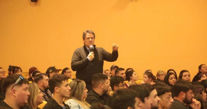 Un barrio nuevo en Neuquén: Mariano Gaido celebró la falta de tomas y anunció la «inminente inauguración»