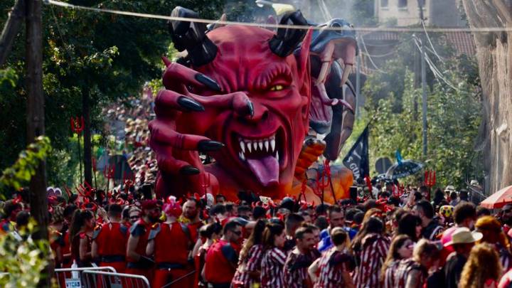 Crónica de un Descenso Folklórico que asciende a lo más alto batiendo todos sus récods y con El Otero Team como ganador