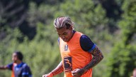 “¿Cuándo son los 15 de esa pelada?”: los comentarios en redes sociales por foto en la que Dayro Moreno sale calvo