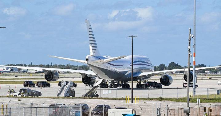 Watchdog group asks for probe of Defense Dept.'s acquisition of Qatari plane on Trump's behalf
