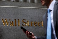 Investors see risks for market as Powell walks tightrope at Jackson Hole