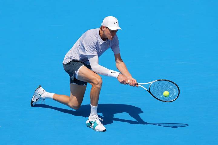 La TV del lunes. Jannik Sinner juega en el Masters 1000 de Cincinnati y continúa el torneo Clausura