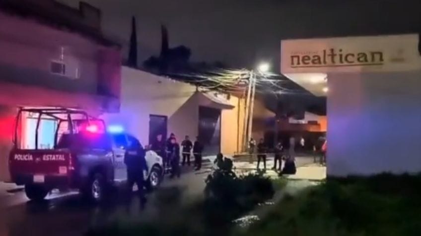 VIDEO FUERTE: Ladrones son linchados y uno de ellos pierde la vida por la golpiza de los pobladores