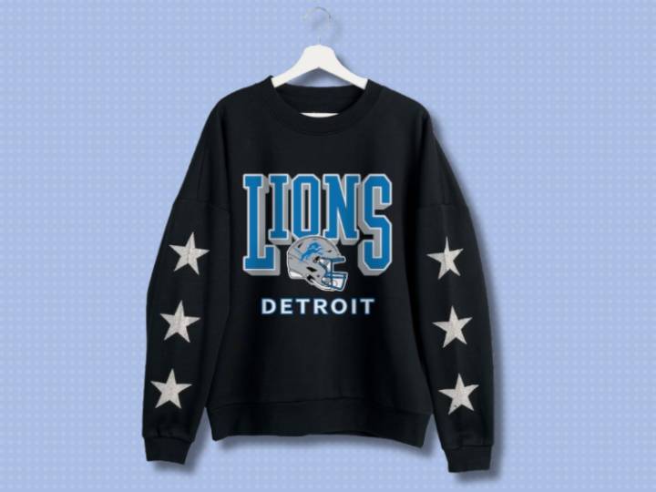 This bedazzled Detroit Lions sweatshirt is the perfect statement piece for your gameday look
