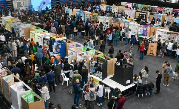 Bahía y la región participaron de la Feria de Educación, Arte, Ciencia y Tecnología