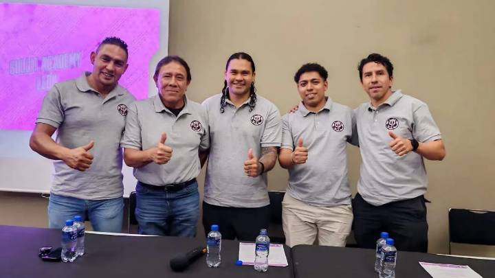 Carlos “El Gullit” Peña regresa a León para encabezar la Gullit Peña Academy