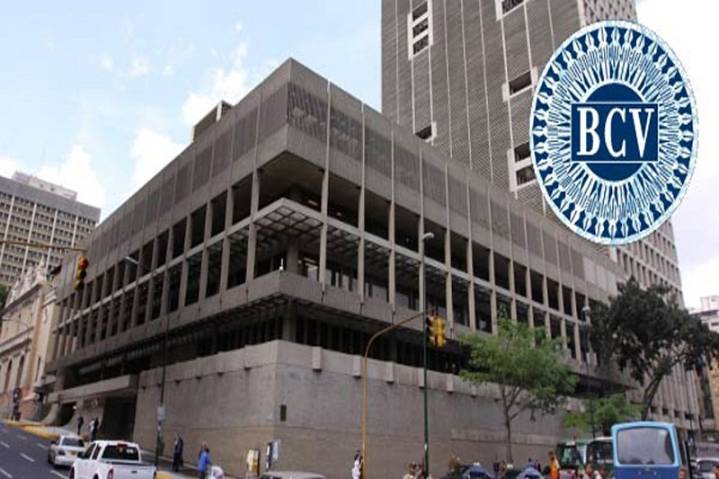 BCV fija el precio del dólar en 145,74 bolívares para este jueves
