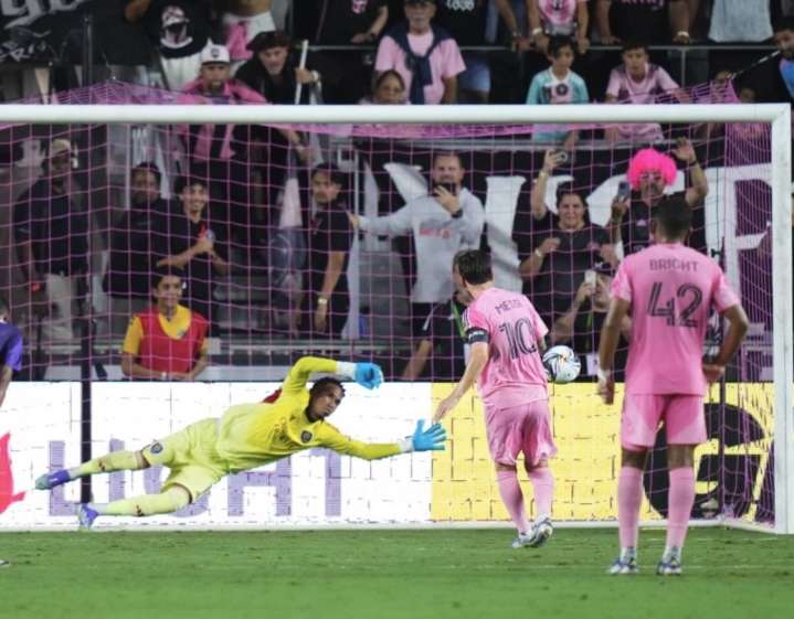 Messi ganó duelo a Gallese y pone al Inter Miami en la final de la Leagues Cup 2025