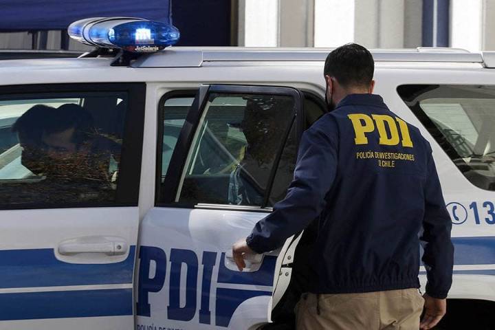 Salvaje por donde se le mire: Capturan a sujeto acusado matar a puñaladas a hombre en el centro de Arica