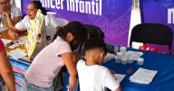 Acuden miles en búsqueda de atención médica a feria de la salud