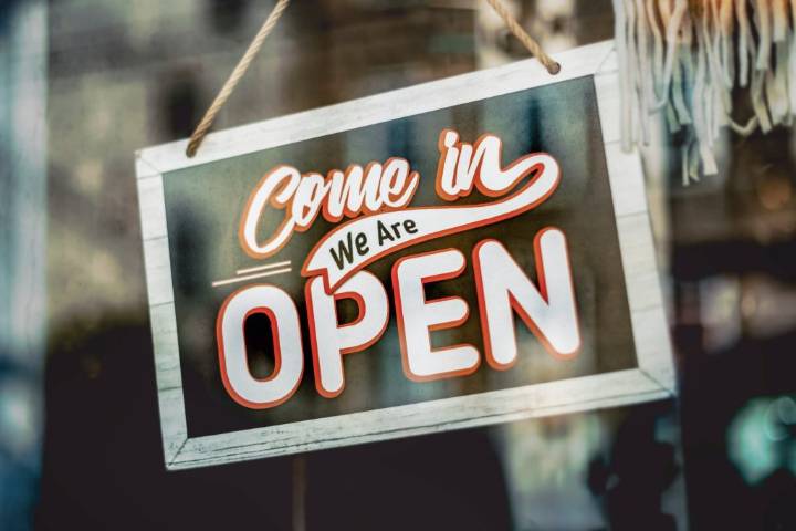 What’s open and closed on the Labour Day long weekend