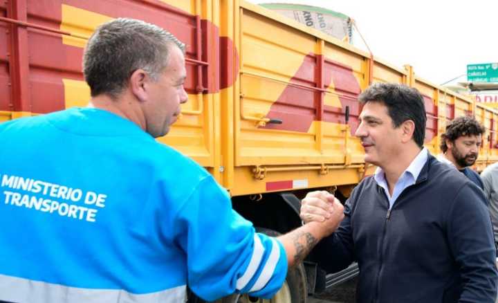 “Sturzenegger habilita más peso en rutas abandonadas y pone en riesgo la vida de los argentinos”