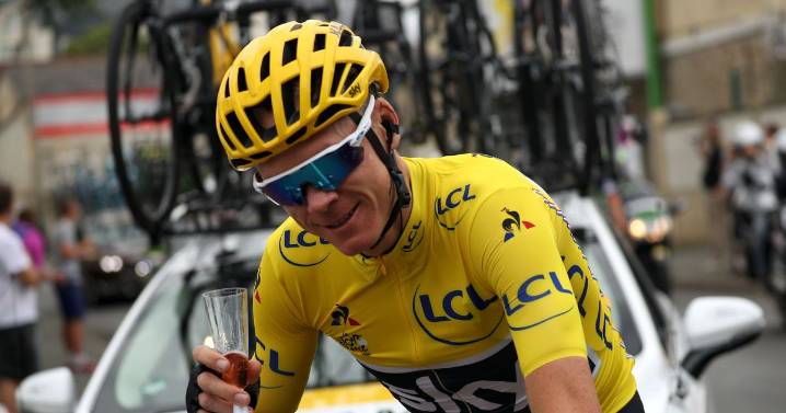Chris Froome airlifted to hospital after 'serious' crash
