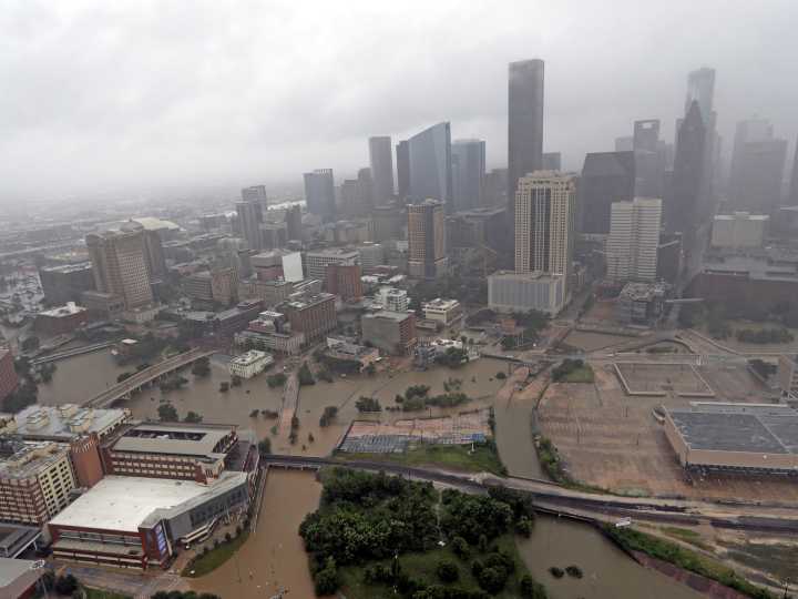 El tiempo hoy en Houston: alerta máxima por tormentas e inundaciones y el estado del clima este jueves 21 de agosto de 2025