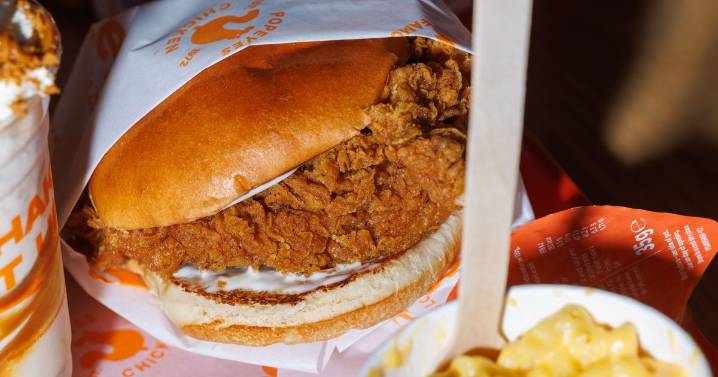 'Huge queues' expected as new chain restaurant opens in Birmingham