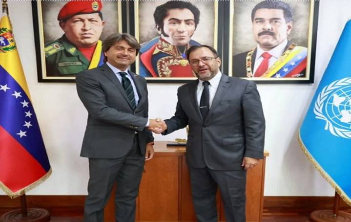 Venezuela denuncia ante la ONU acciones hostiles de EE.UU. 26 de agosto de 2025 | País "Compartimos nuestras preocupaciones ante el despliegue de unidades militares e incluso armas nucleares de Estado